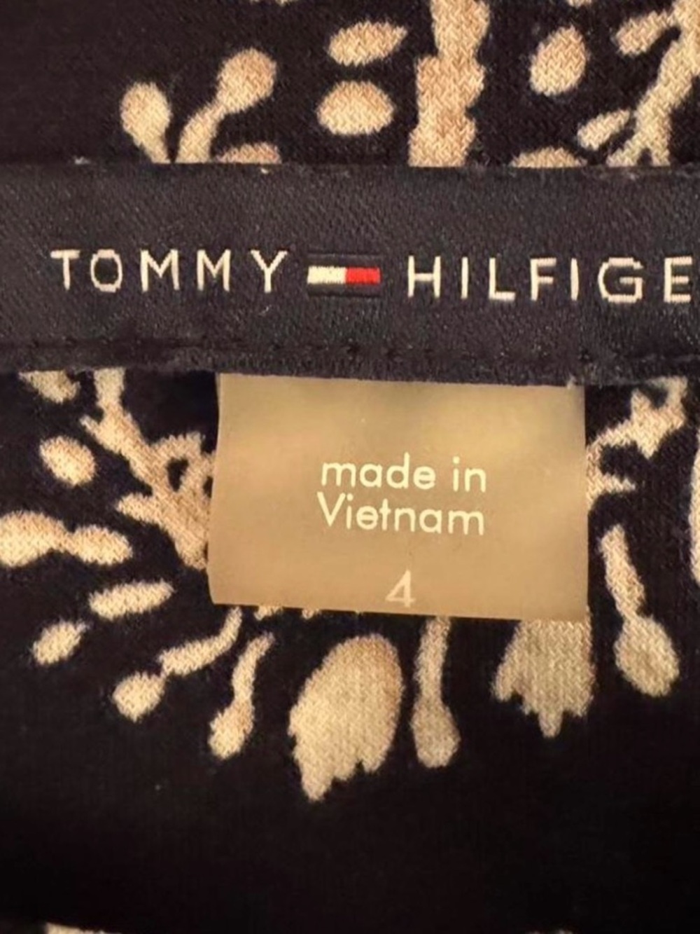 Tommy Hilfiger Paisley Print Midi Dress - Picture 2 of 5